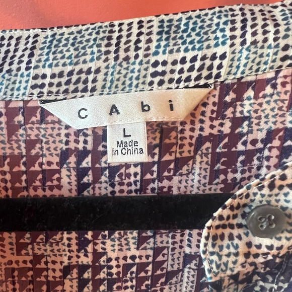 Cabi top, size large - Picture 2 of 3